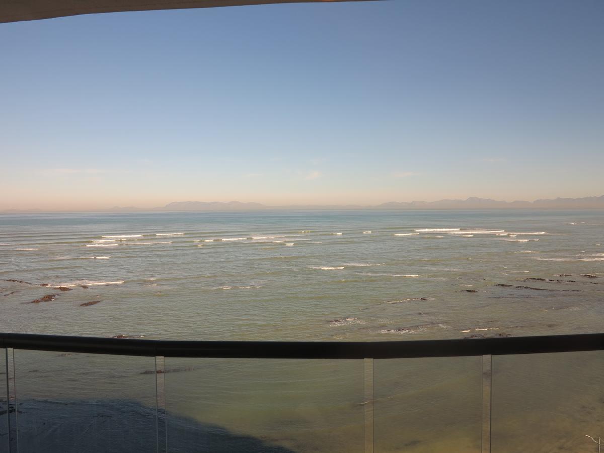 스트랜드 Beautiful Ocean Views 아파트 외부 사진